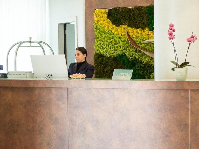 AF8A803DC32ADF65879901E3B5C430B9