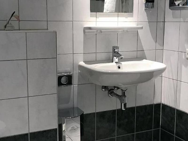 E725F6AB0012DCC2863C4A88FFD196B4