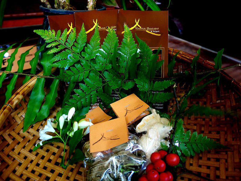 10BE1A6F39B4A78552C5B9E67F34D1E8