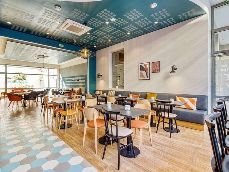 6E15AA246E01589682F59900217E5097