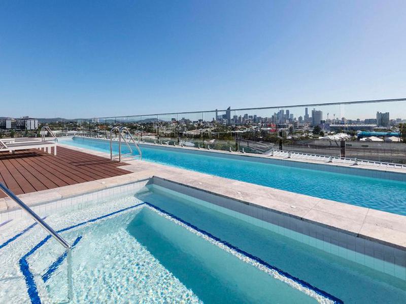 E5C67B0F155967446BB35FA69494C599