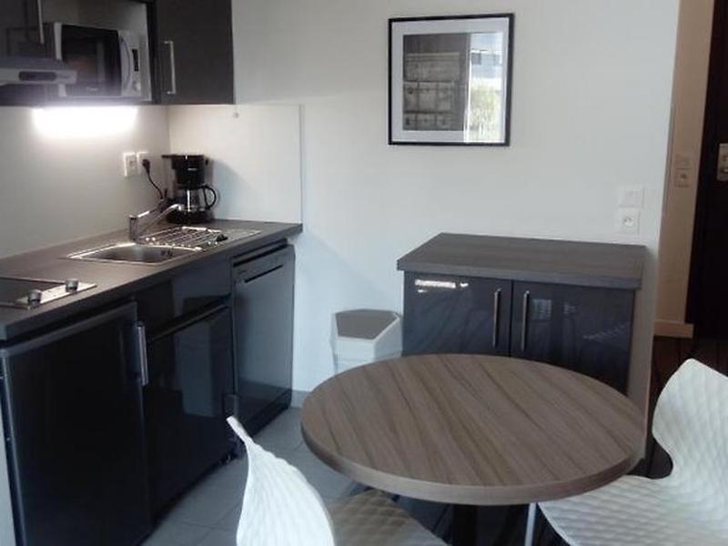 AA8DD6948052A5A922961D7D5E970595