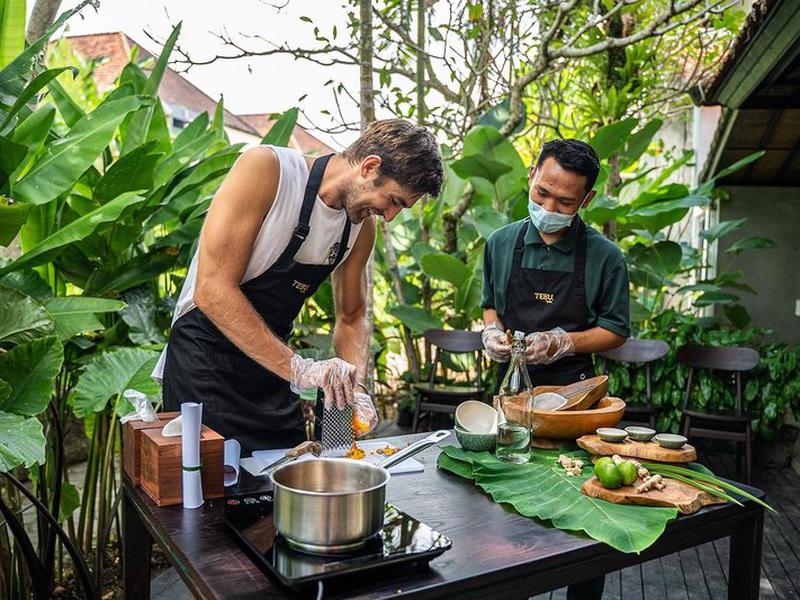 F192D4F6B0E560B067FA24835972EA60