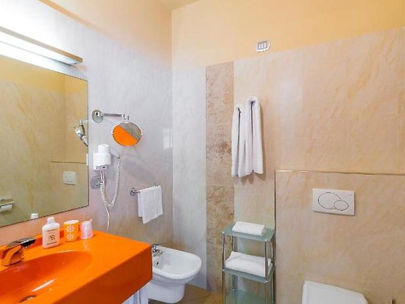 AAEDCB74DA5B85524874D7F64043C235