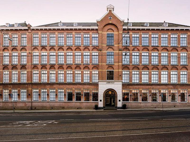 1FB106619A16D20D6D18B7771D102439