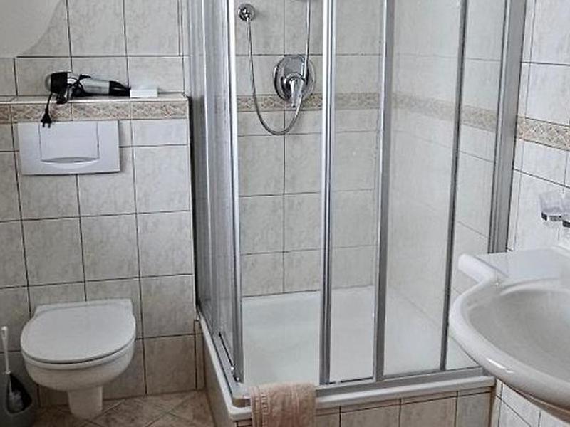 32B6FBFC4FB2FB9EC77B53BAB3D2F6E5