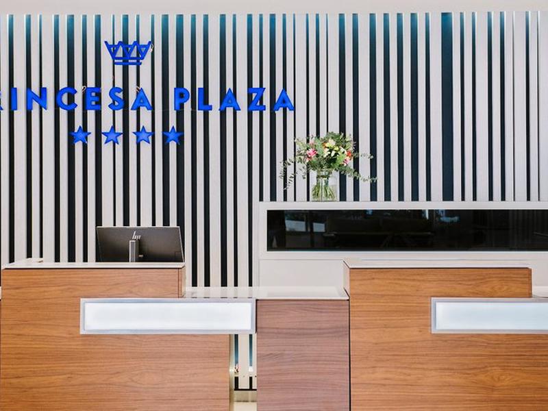 957A6FCD1C38000D51369CEAFA95FB55