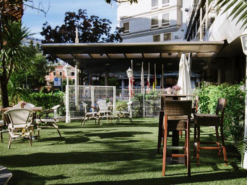 7732DD341446DFC3C9735929DA9CD68B