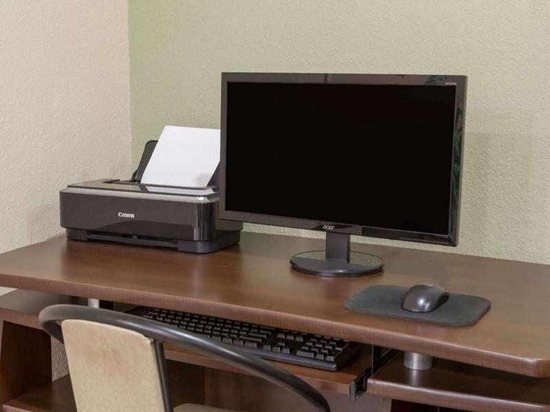 79E4DB0E9B56585A083677666880820F