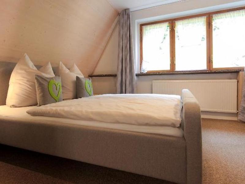 01C9E1FB80D72ADA864568D0A5DE43EA