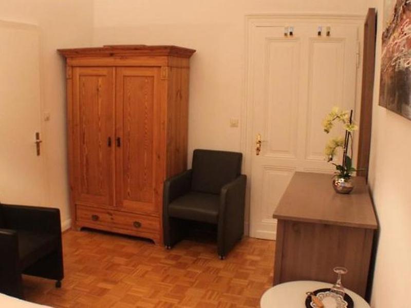 52FDA285C48913E03A5CB3412BA63151