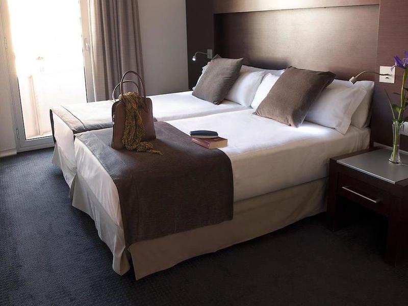 89E353494DF2B6CA96407146F7EC55C1