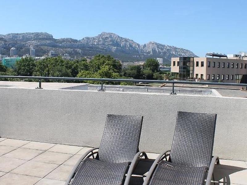 72DB381582342B491903F89E29F98430