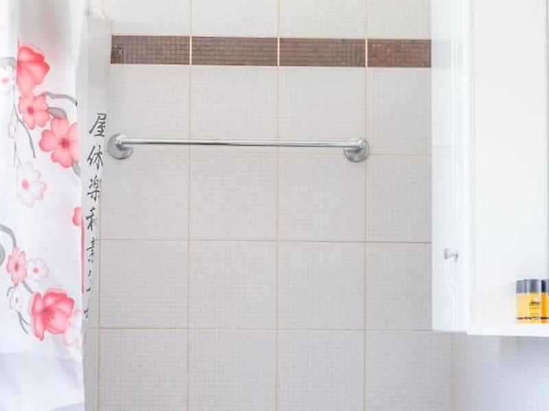 82BC32B904E98257DE753FFC0DB59A6C