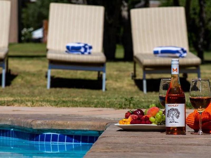 580CF31D91B640DEEB8C0A02AD51122C