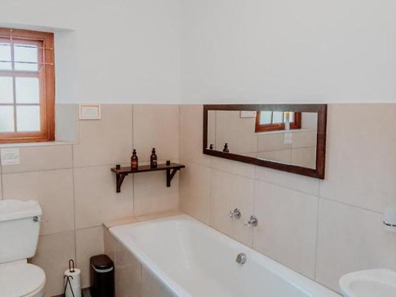 73B5EB7EC4A7874B7164E84BD19FC26F