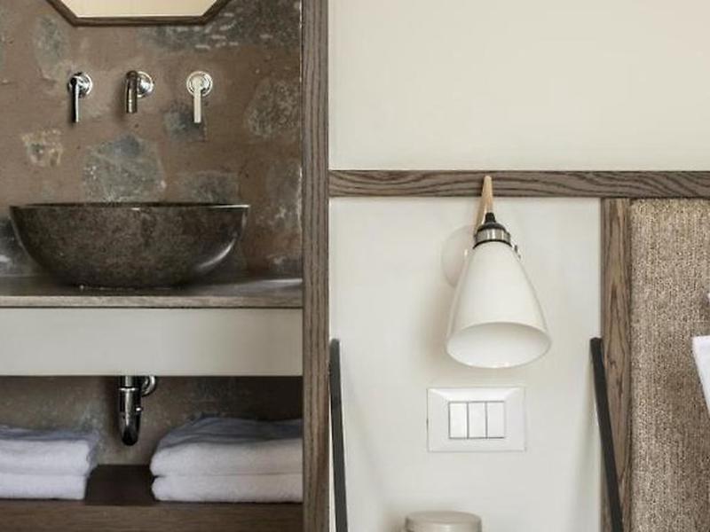 B705077A95D5DFDD245A96D0865FFBA8