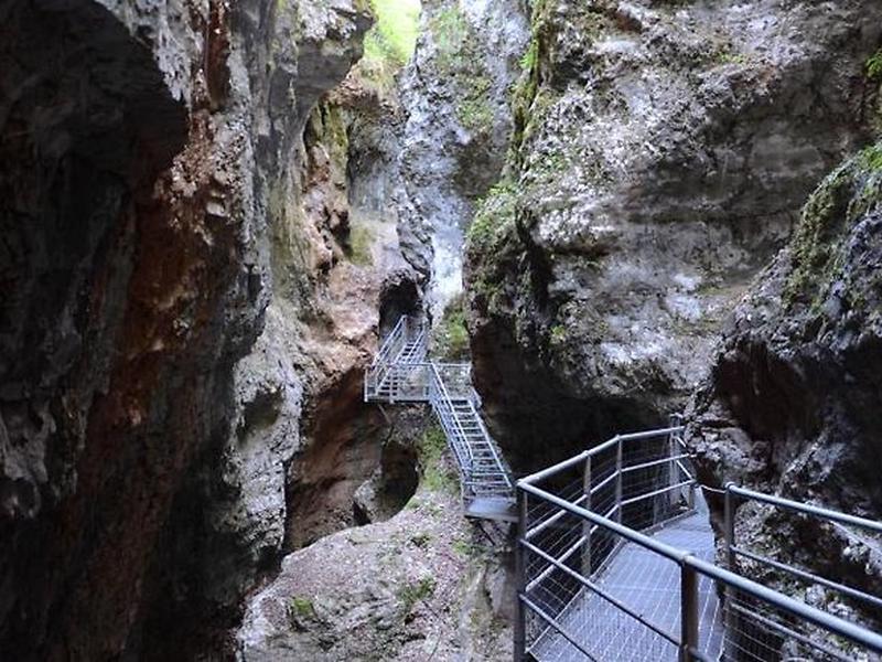 412CCFC8D5FC86D62E44EA0D9AB6E2FF