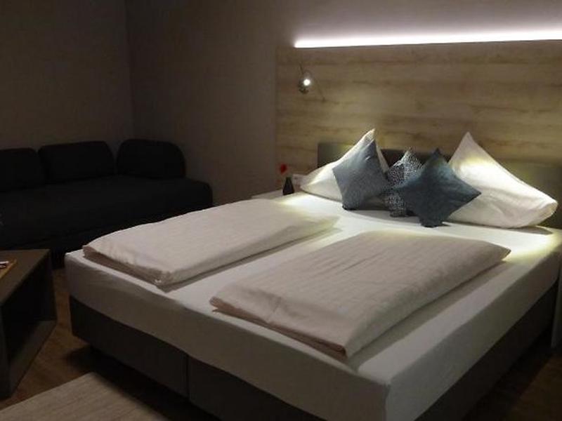 38C652658EFB38268076E14D1C88F102