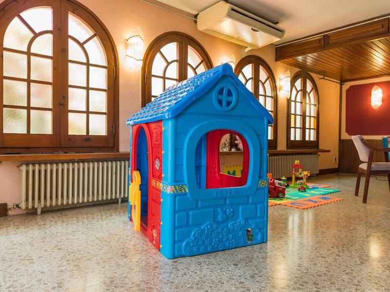 C09B853D9A71330D63F4631B8998586C