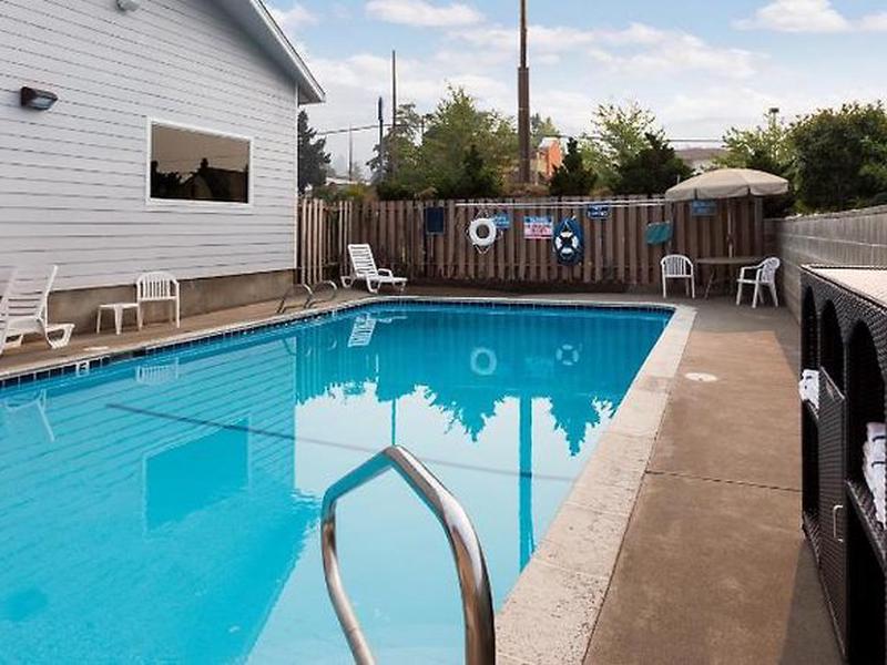 8D42C865BDC9FFB9A2DA9AE3E9A7A8A4