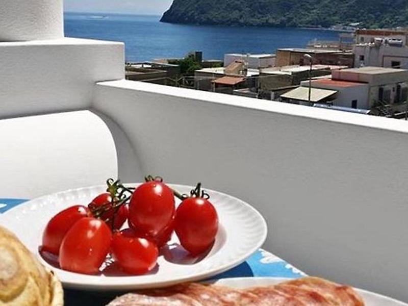 F0DCFB2A987B75FD6AE18F6ED20C0202