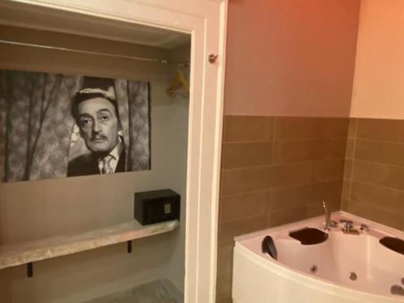 5EA42DFF33F2A683848DC5B67228C255