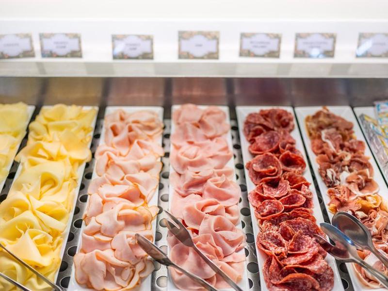 1929C5456726DF4305A4482C7C848120