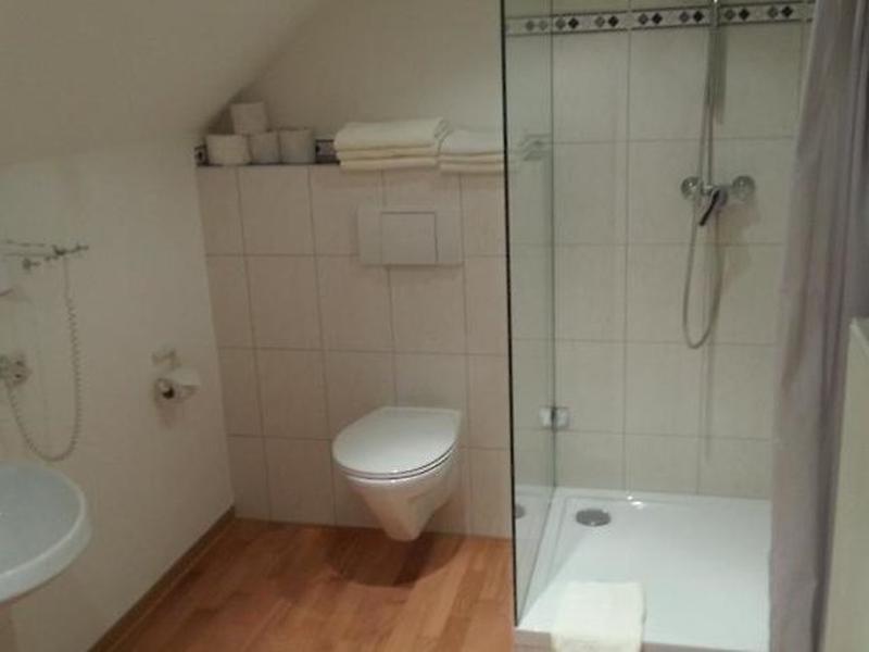 CB9508891B72E8D6303E13660FFE13A0