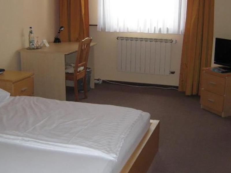 41CA1B76E82DECAC383C89EF689EEFCD