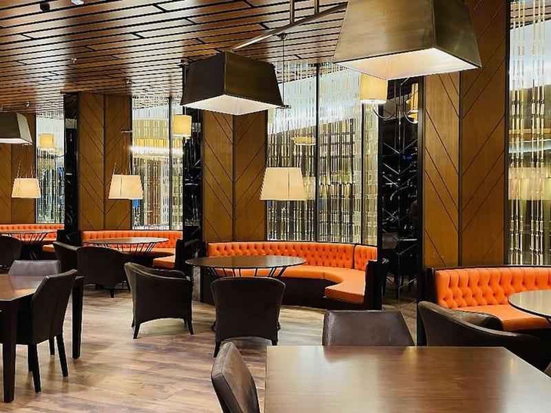 6487DDEB2C4E72628F2D438F5D1E330A