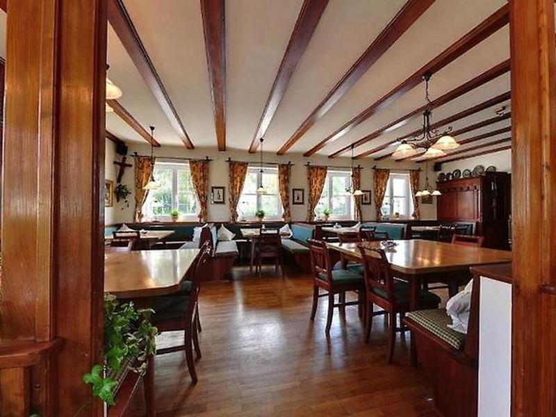 7374627E856F73B44B56E895174D5002