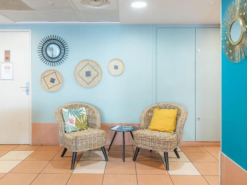 61DDC0C7483F55D0784FDE9ACB2710BA