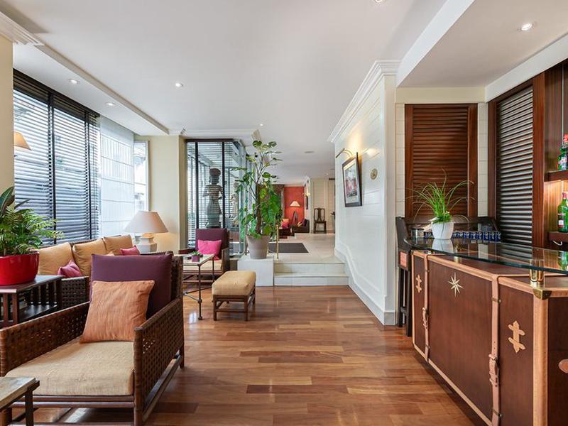 C6A80EA4AF4F3D3C8D9CF2CB6AD4600D