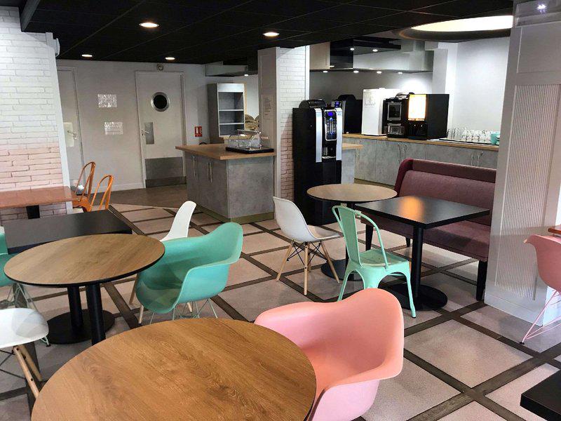 5119524B1A42E9595F7C2B44C430F378