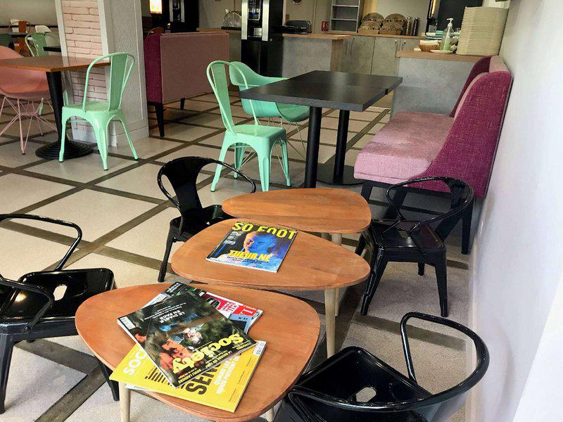 52881E47D6974F41FCA3B1F721B56223