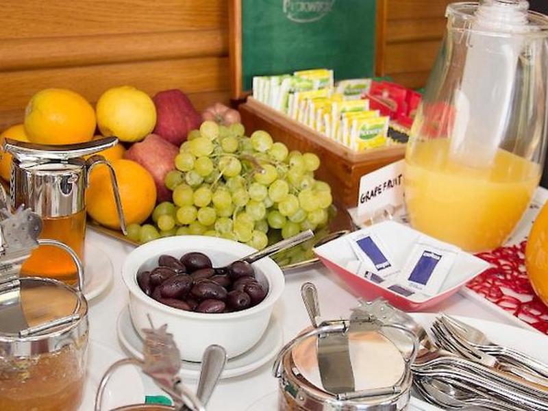 8EA68A89EA2A90FAE42ABEC9354D66BB