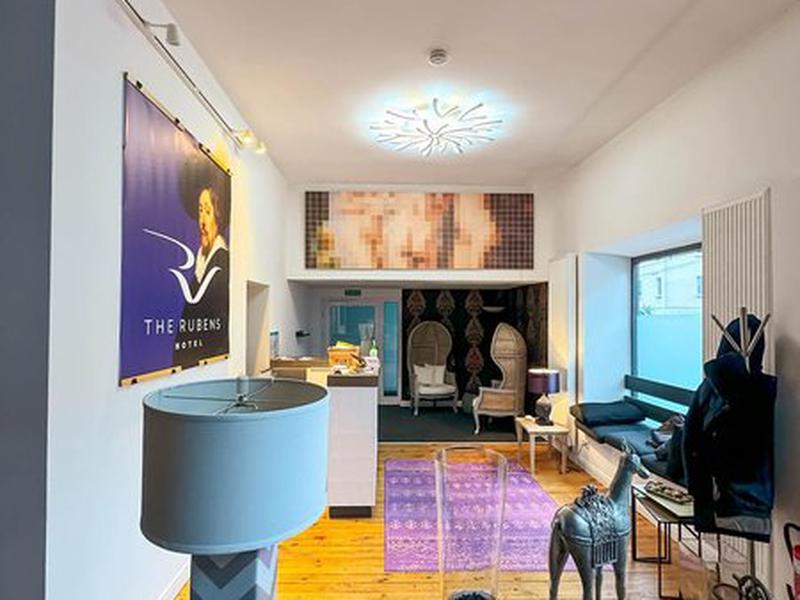 344089D5C733F369DBAB516550F684E1