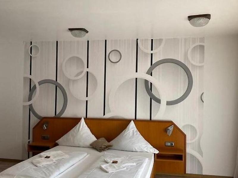 0C7D3536DFD54D44EB766594953CDDF5