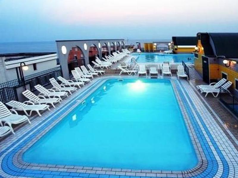 143AAEE09702BAB79435CF39F461CC28