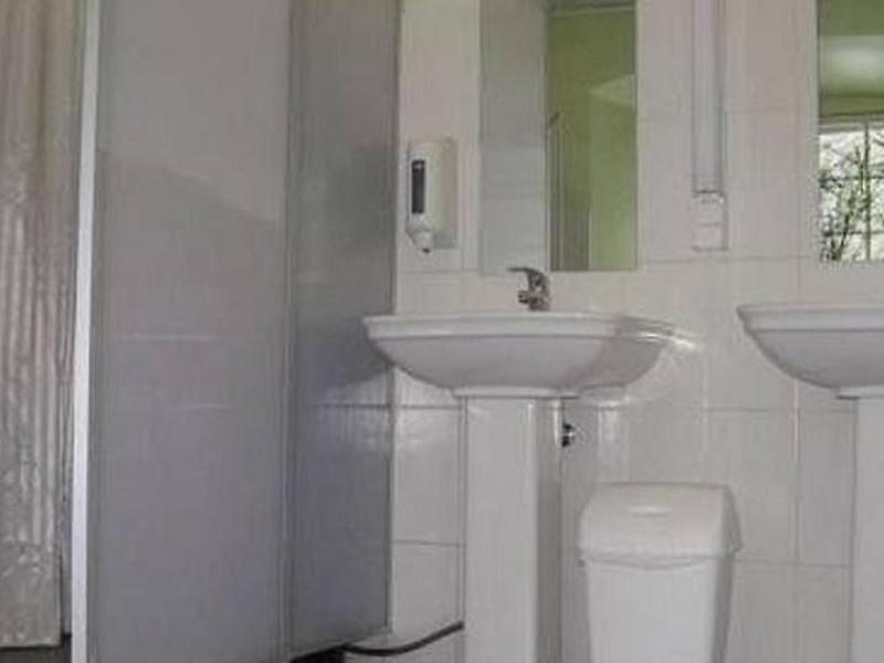 B6E55A3A7CF00C72C023C870F30A2B66