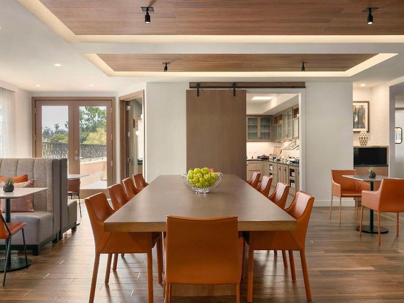 085582DB77EA3B181FFFC04E05B720DE