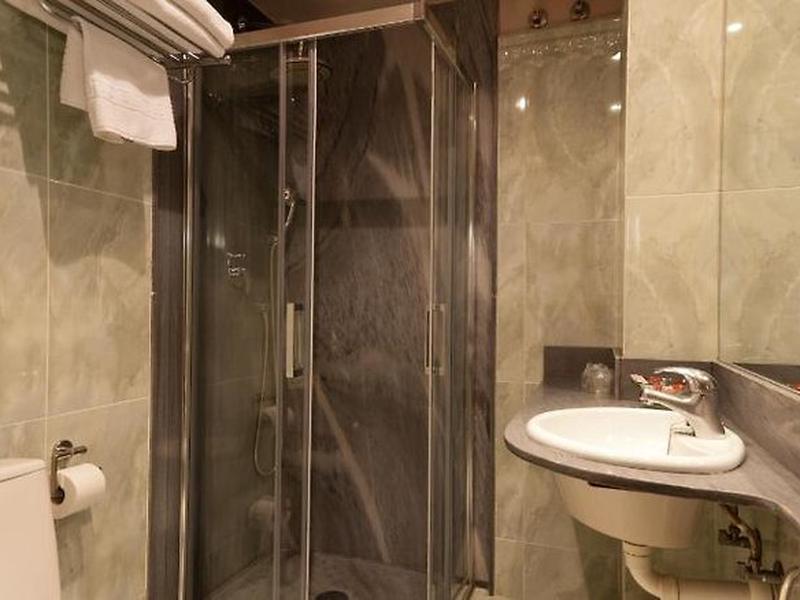 1739D88494861D9783724FAE3D990355