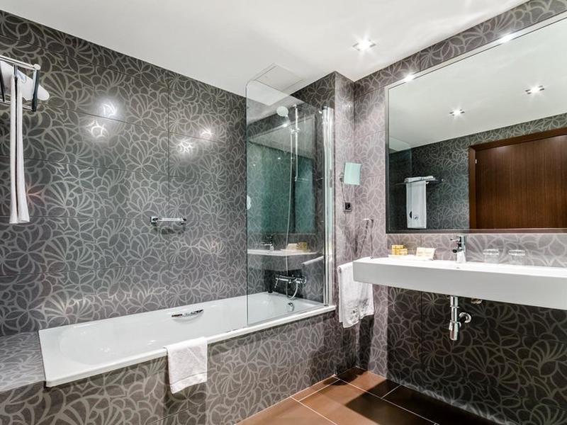 8922FFA0FFF6EC8B3C7FBD0BEC4B3FCD