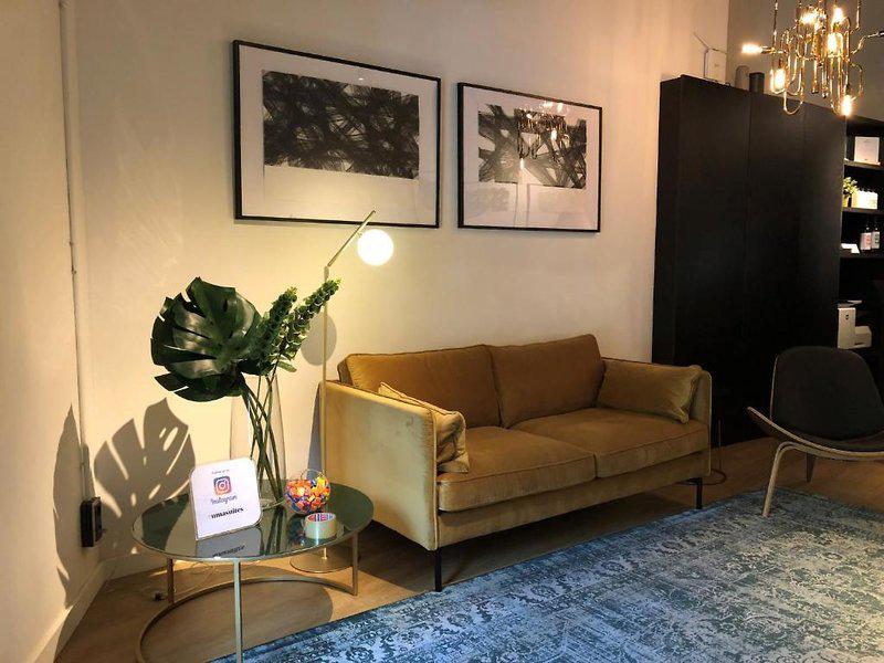 903EF8CD4D38A06B370E4D8A471EABFF