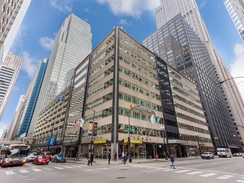 9829B6AC72B011180F5036043204B6E5