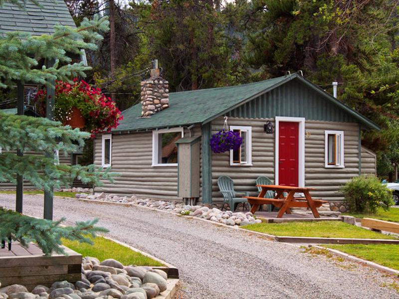 A0E244BC0FA2FEB80EF1868E2A9C7A07