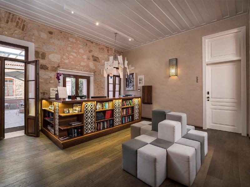 B1852CF7EB8645323B069E1FA784077F