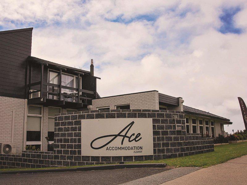 F8F7DA95CB25C1DDB68EEEFAEC0B4340