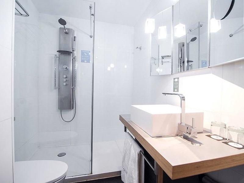 F1A3C7F69904C7D1DCC954436E721BEC